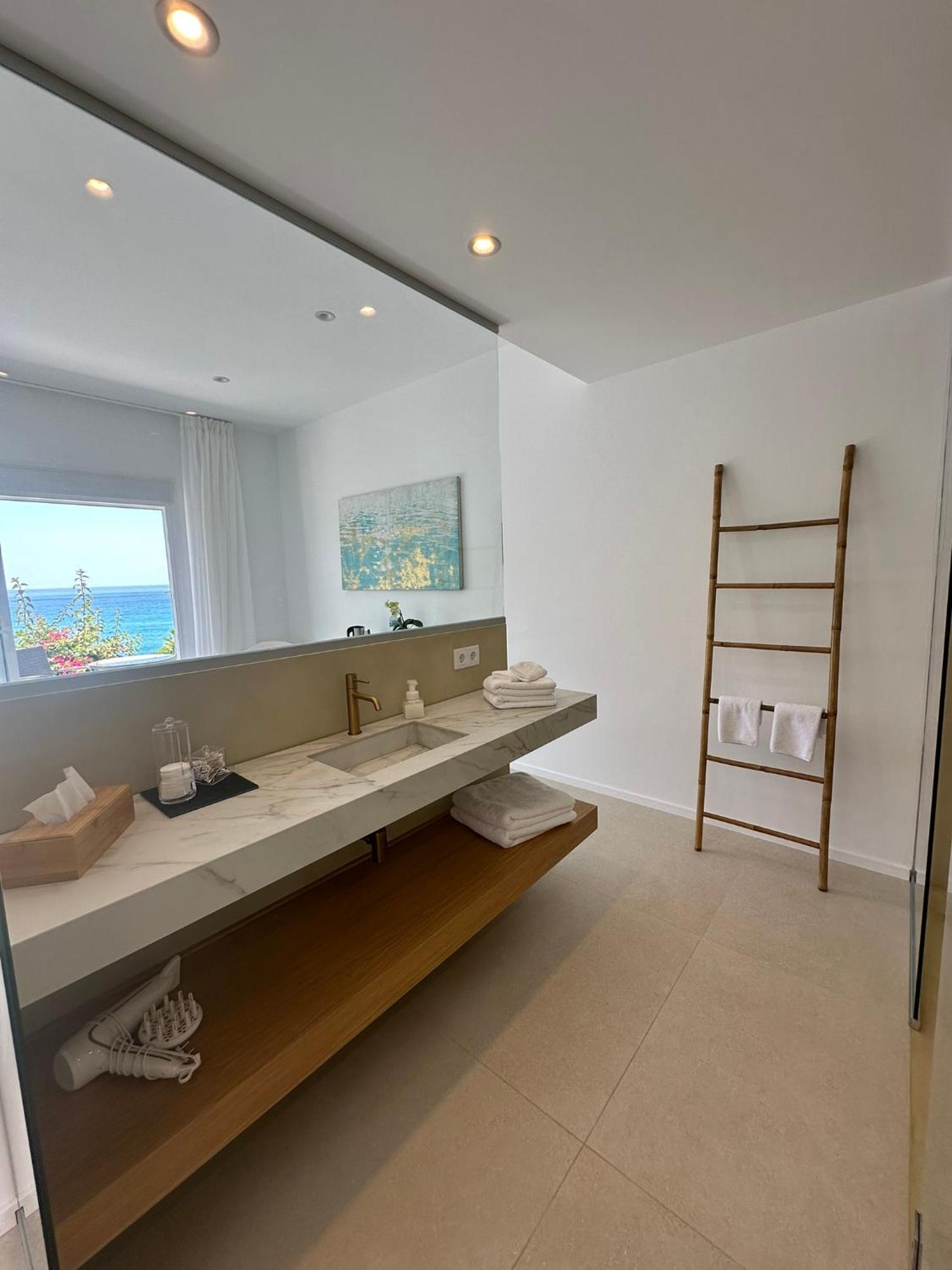 Tierratlanta Suites Zahara de los Atunes Luaran gambar
