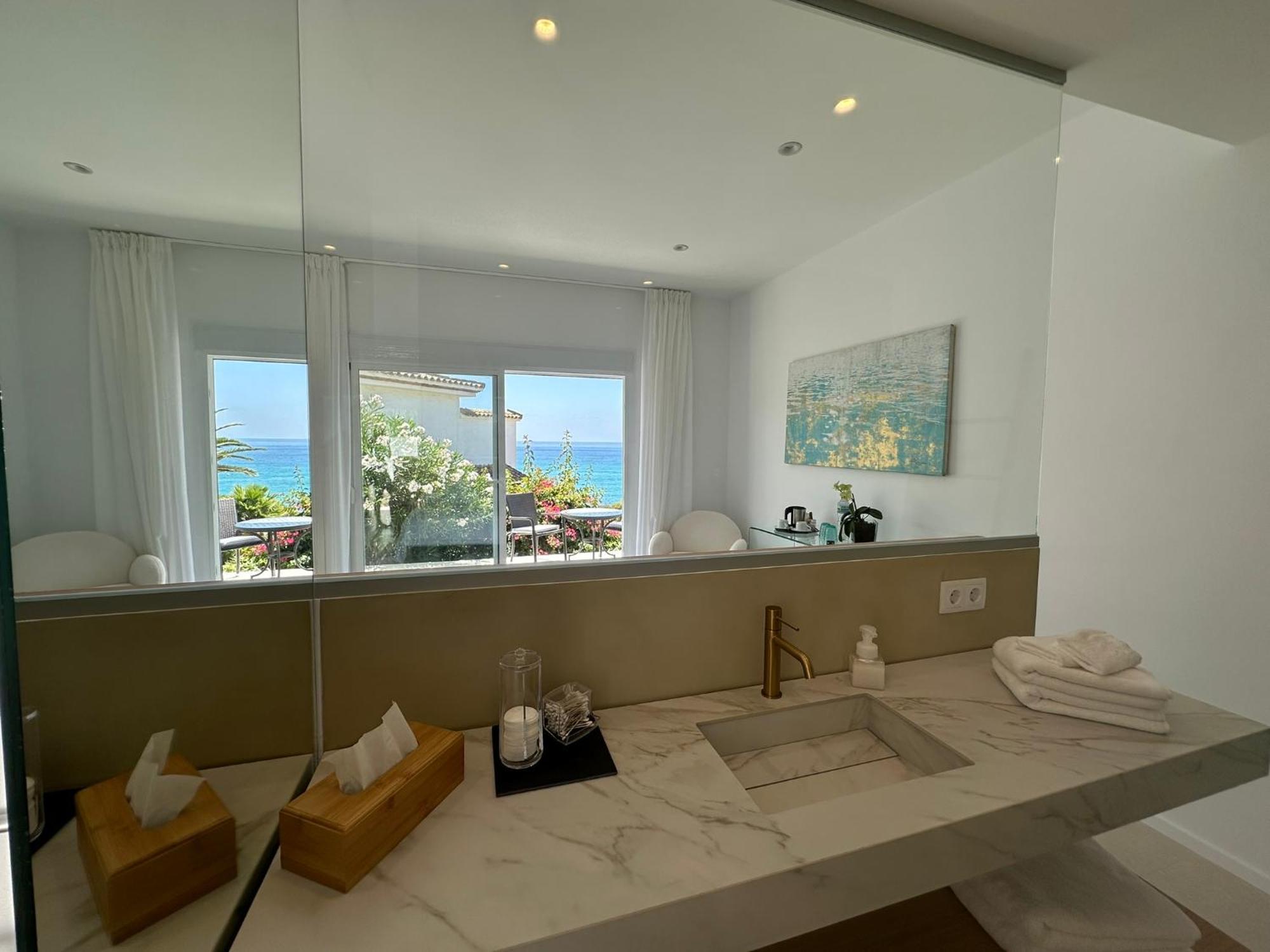 Tierratlanta Suites Zahara de los Atunes Luaran gambar